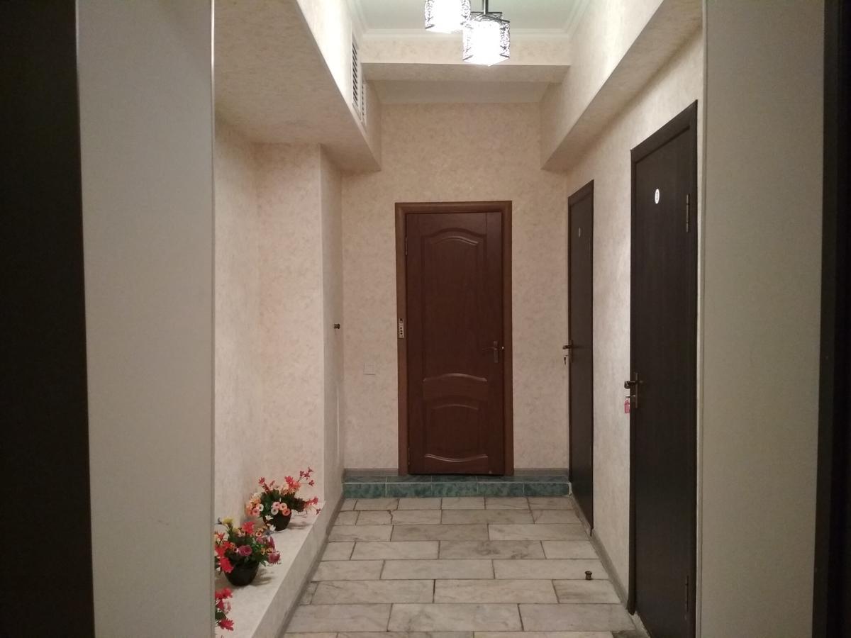 Tumar Hotel Bishkek Bagian luar foto